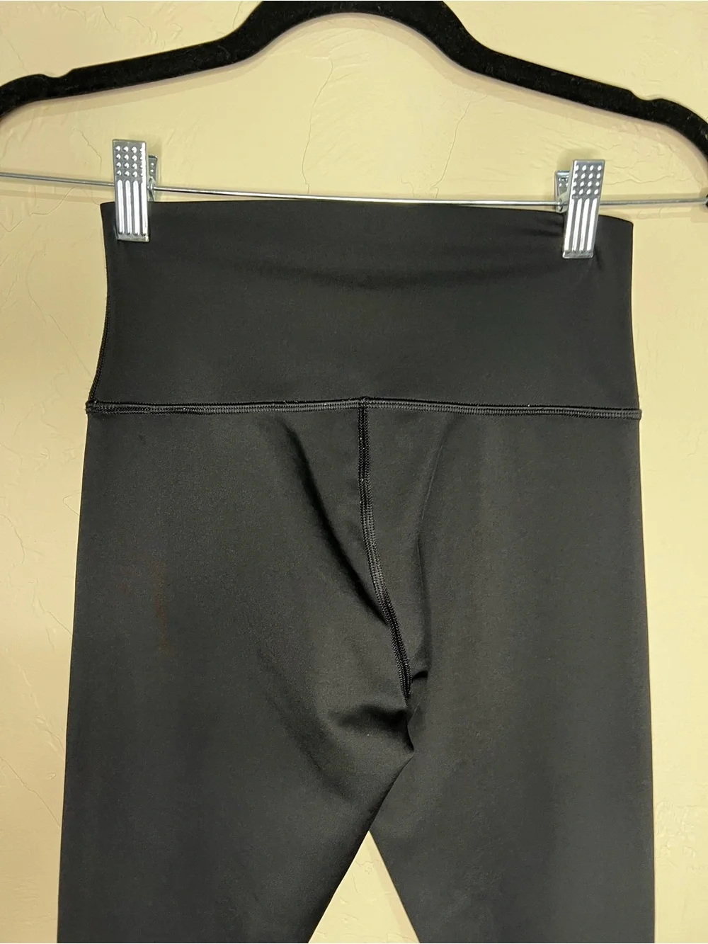 Alo Yoga Airlift Black 7/8 High Rise Athletic Leggings